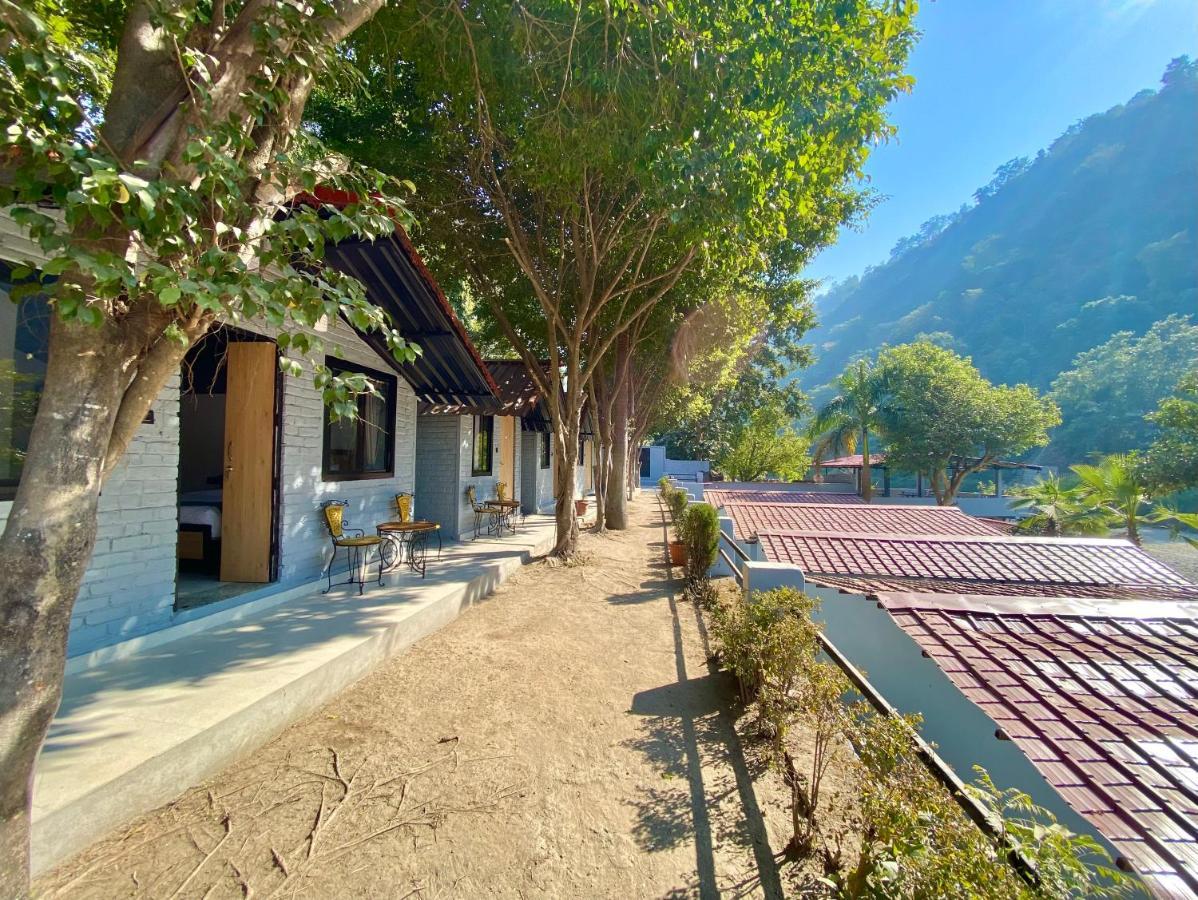Euphoric River Resort Rishīkesh Εξωτερικό φωτογραφία