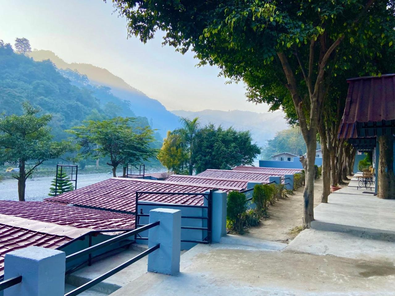 Euphoric River Resort Rishīkesh Εξωτερικό φωτογραφία