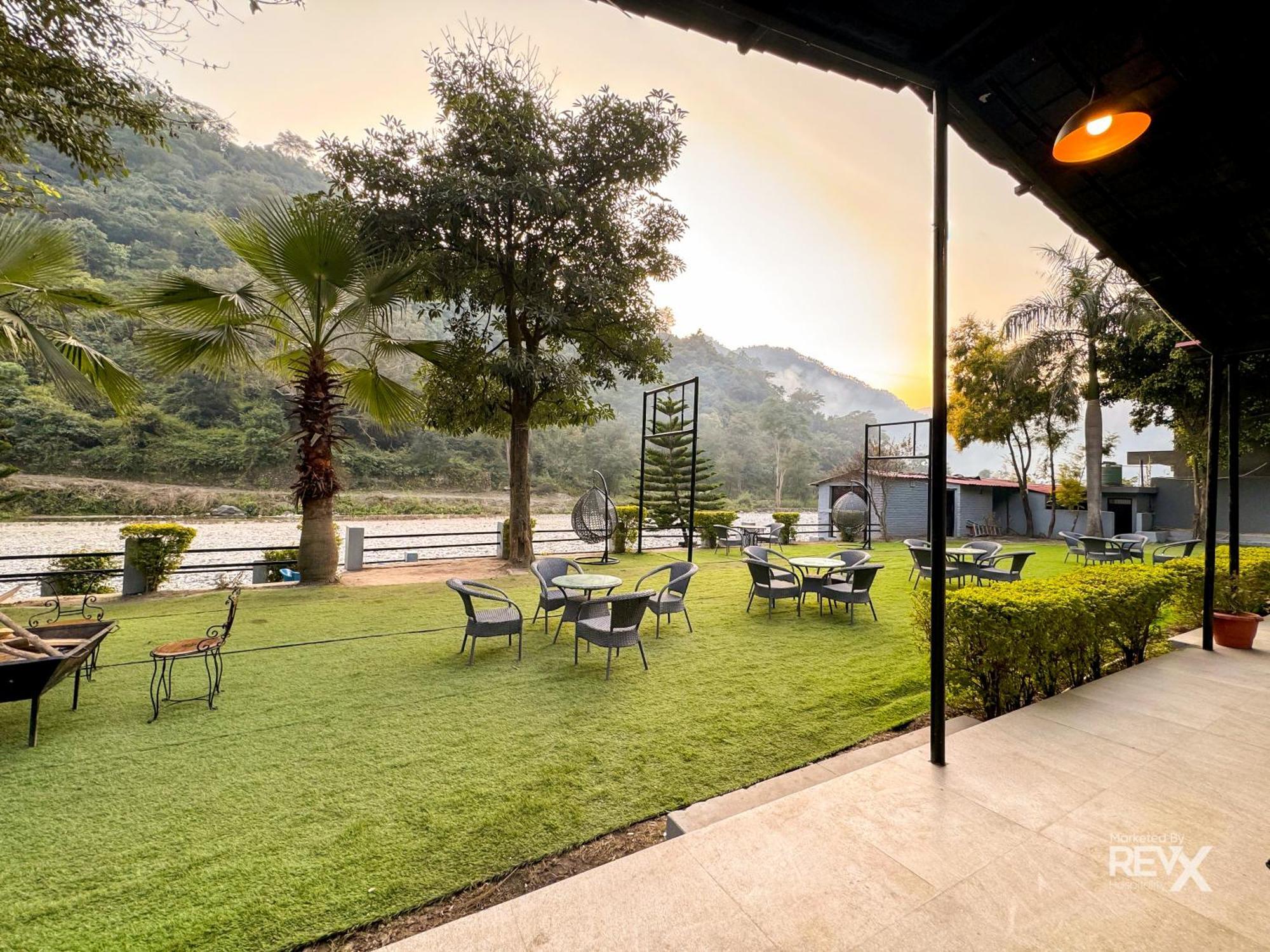 Euphoric River Resort Rishīkesh Εξωτερικό φωτογραφία